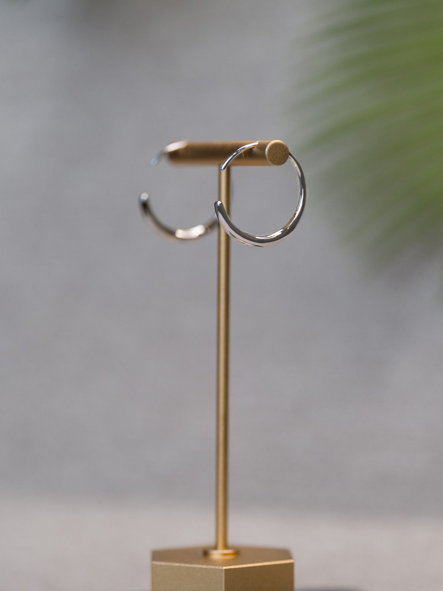 Gold open hoop earrings, silver hoop Earrings, minimalist geometric earrings, horseshoe earrings, hobo water drop hoops, large arc earrings