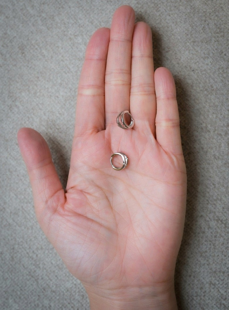 Tiny double Hoop Earrings