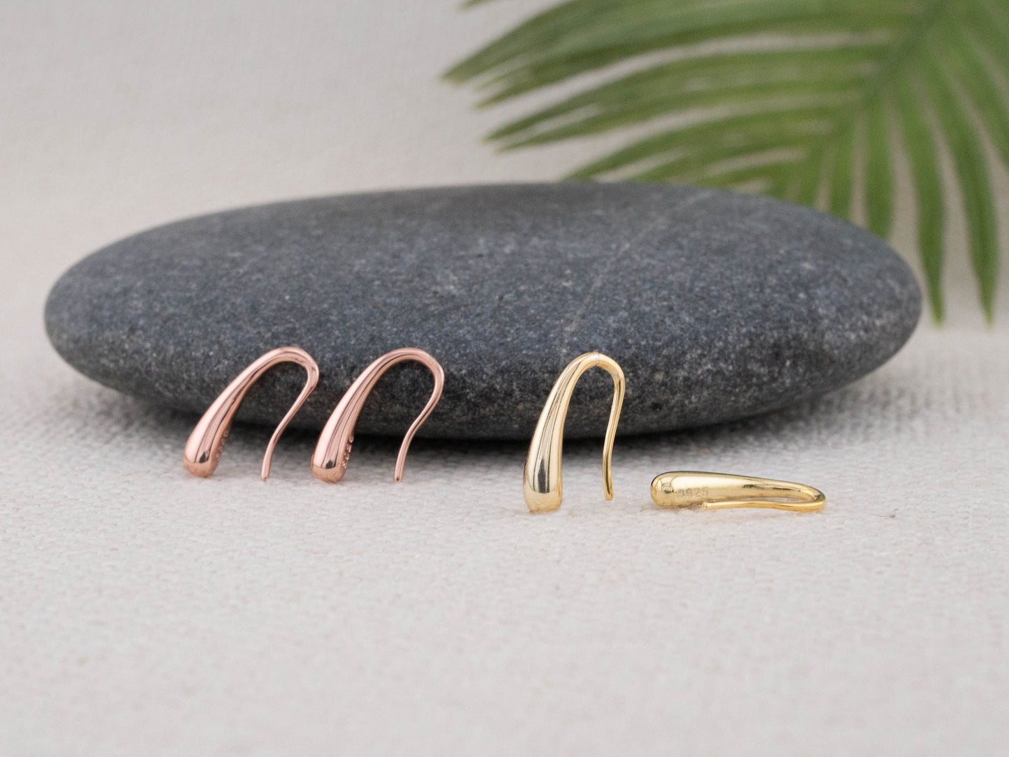 Droplet minimalistic earring