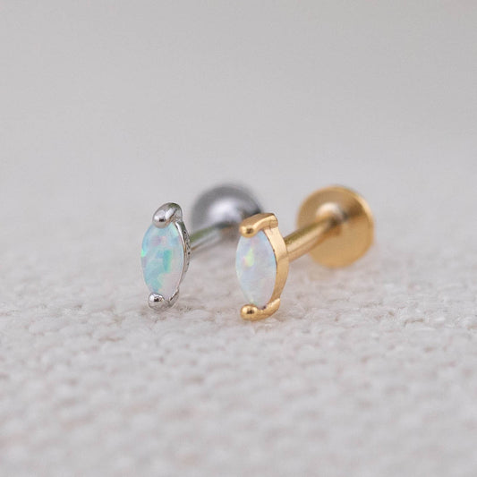 Fire opal flat back studs sterling silver / 18 K Gold