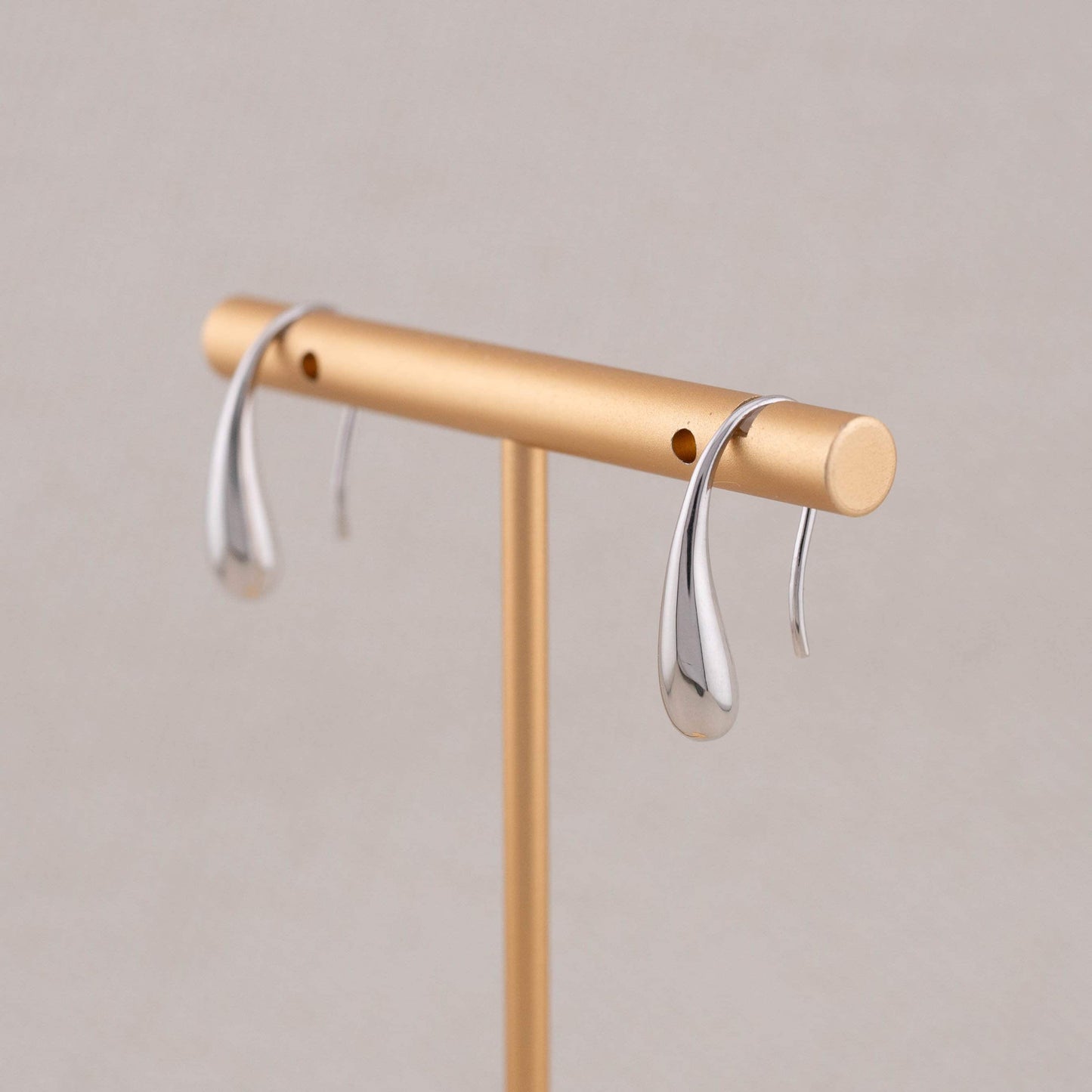 Sterling Silver minimalist water droplet french hook earrings, dainty simple everyday wear horseshoe earring, trendy abstract raindrop hook