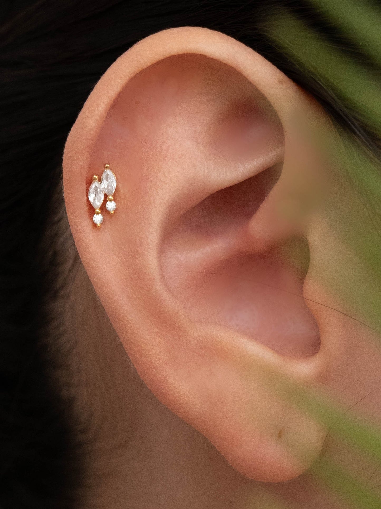 Tiny diamond cz flatback studs