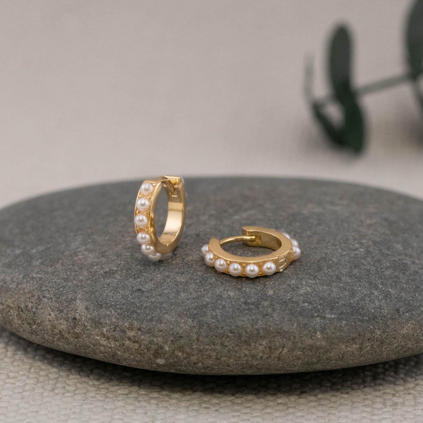 Pearl huggie earrings