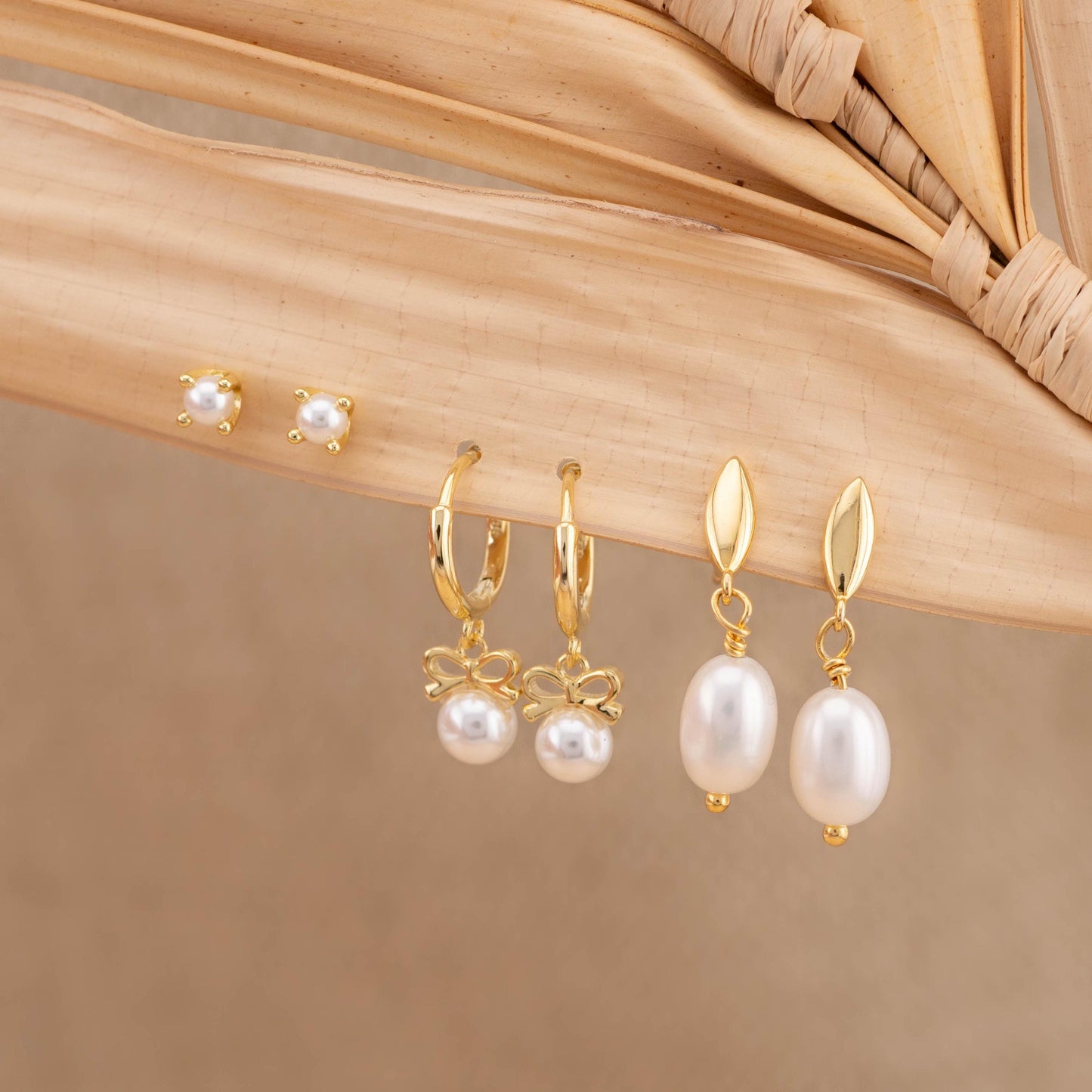 Pearl lovers drop pearl earring gift set
