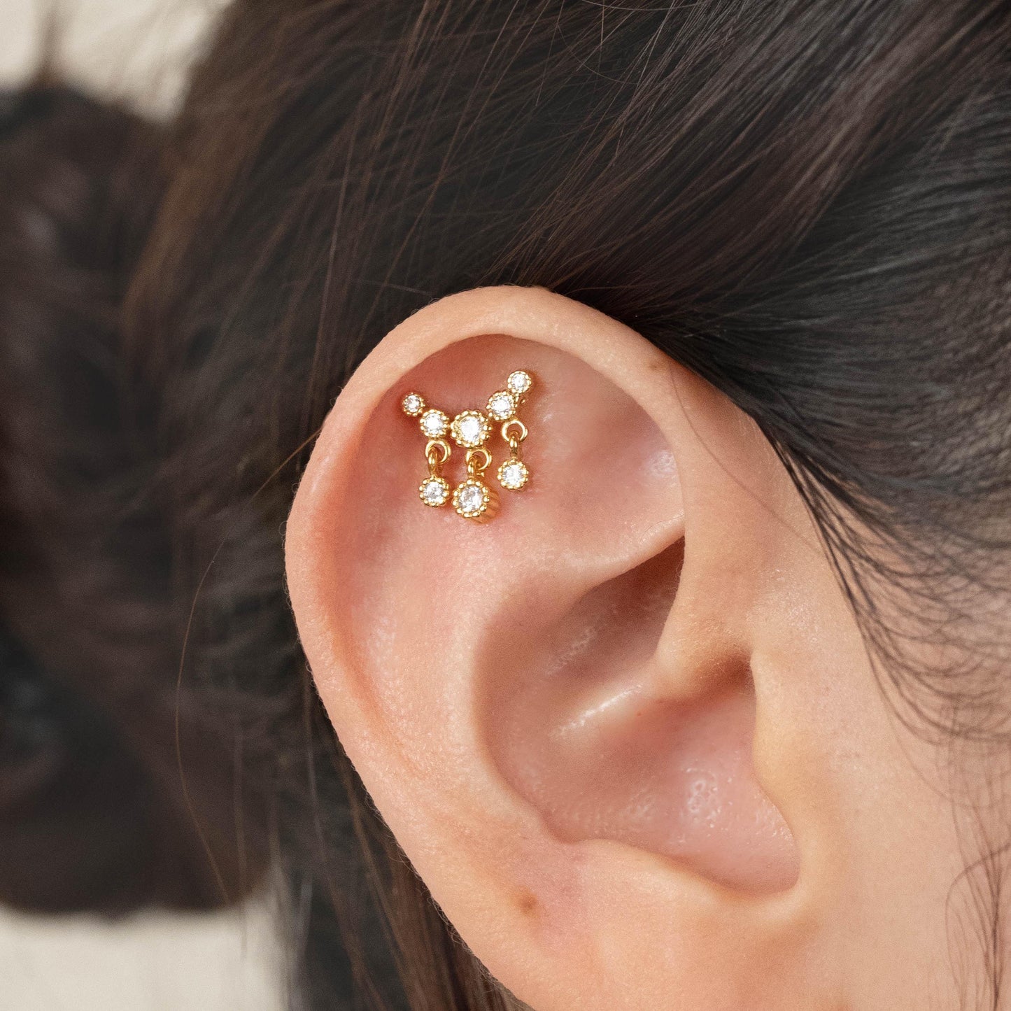 Tiny helix cz stud