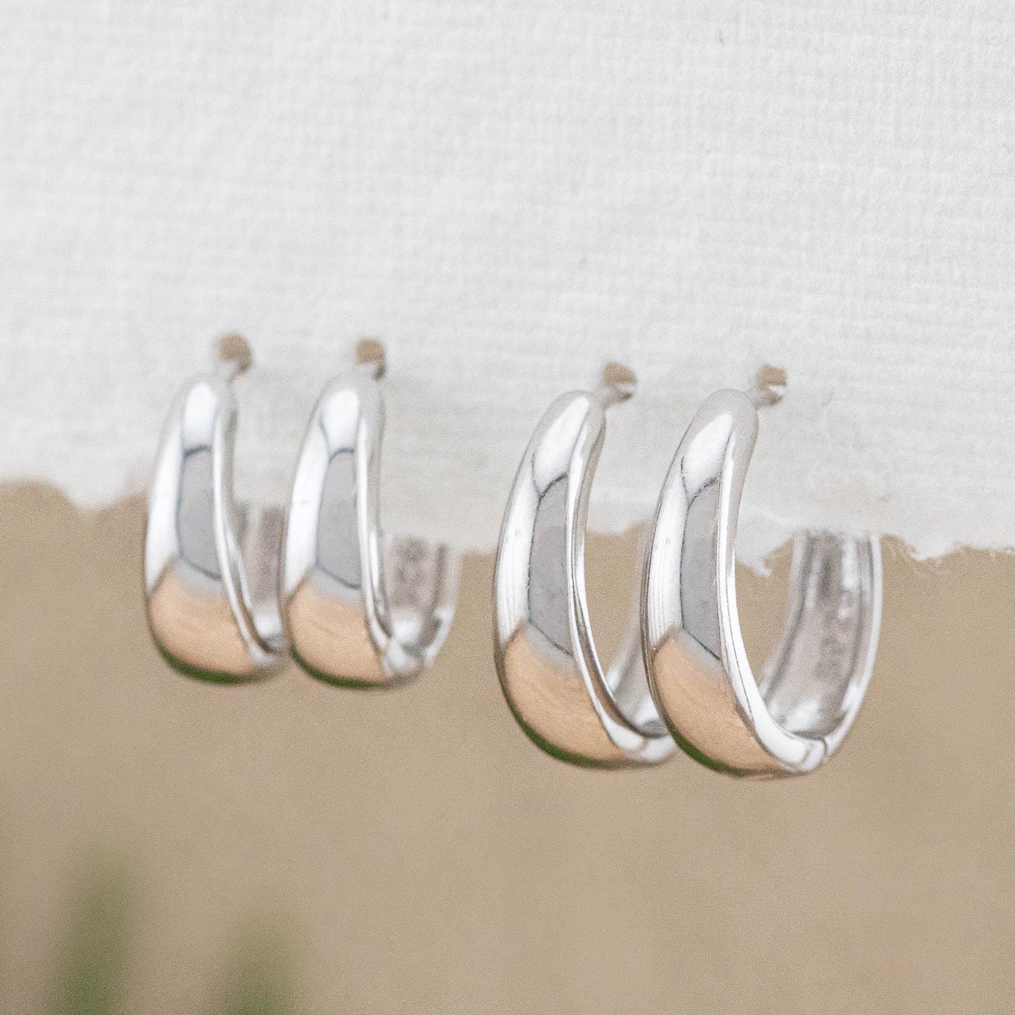 Teardrop clicker silver hoop earrings set