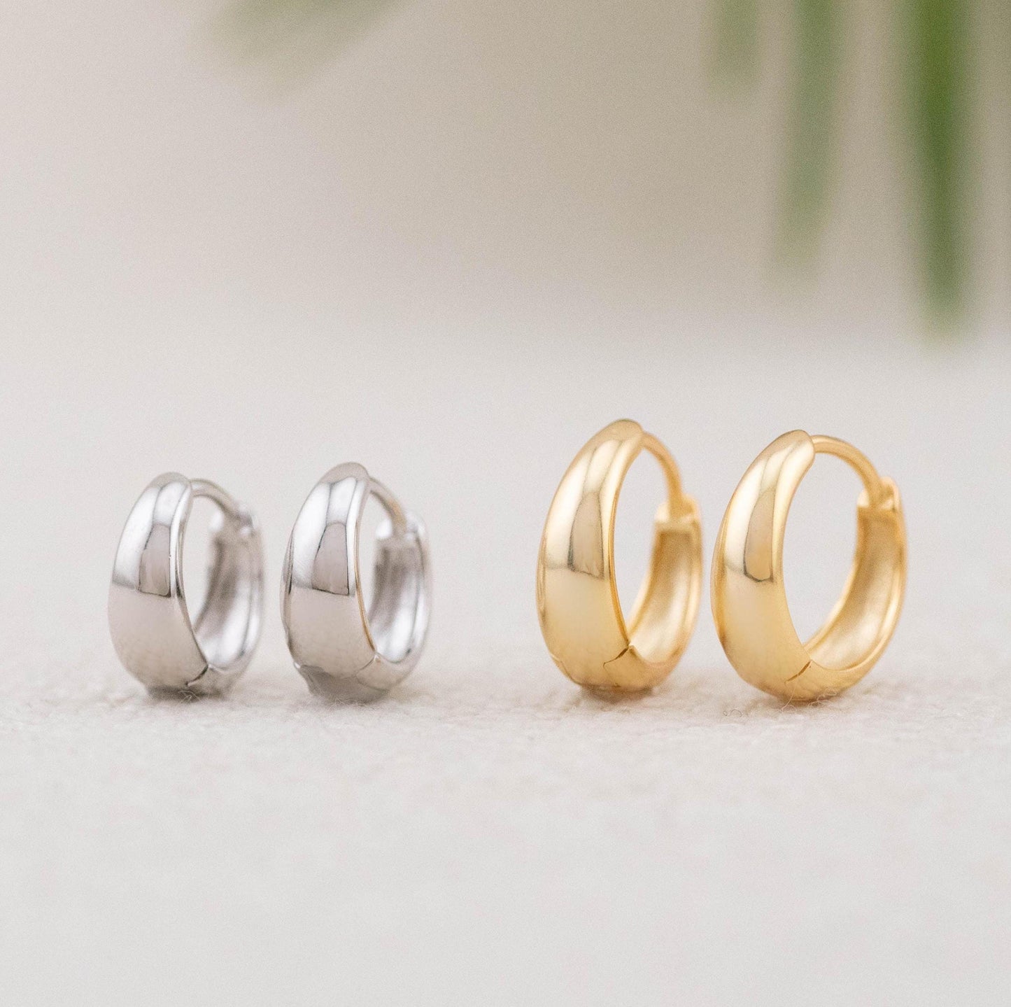 Huggie earrings, small hoop earrings set, tiny hoop earrings, 925 solid sterling silver chunky mini hoops, gold huggie sleeper tapered hoops