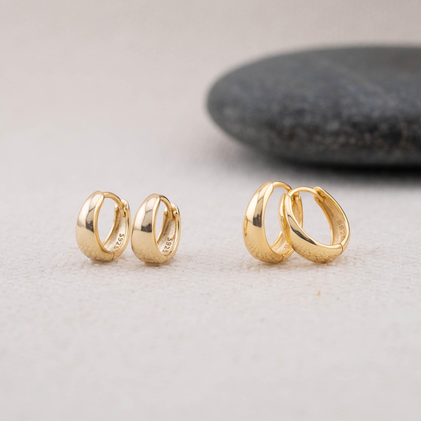 Huggie earrings, small hoop earrings set, tiny hoop earrings, 925 solid sterling silver chunky mini hoops, gold huggie sleeper tapered hoops