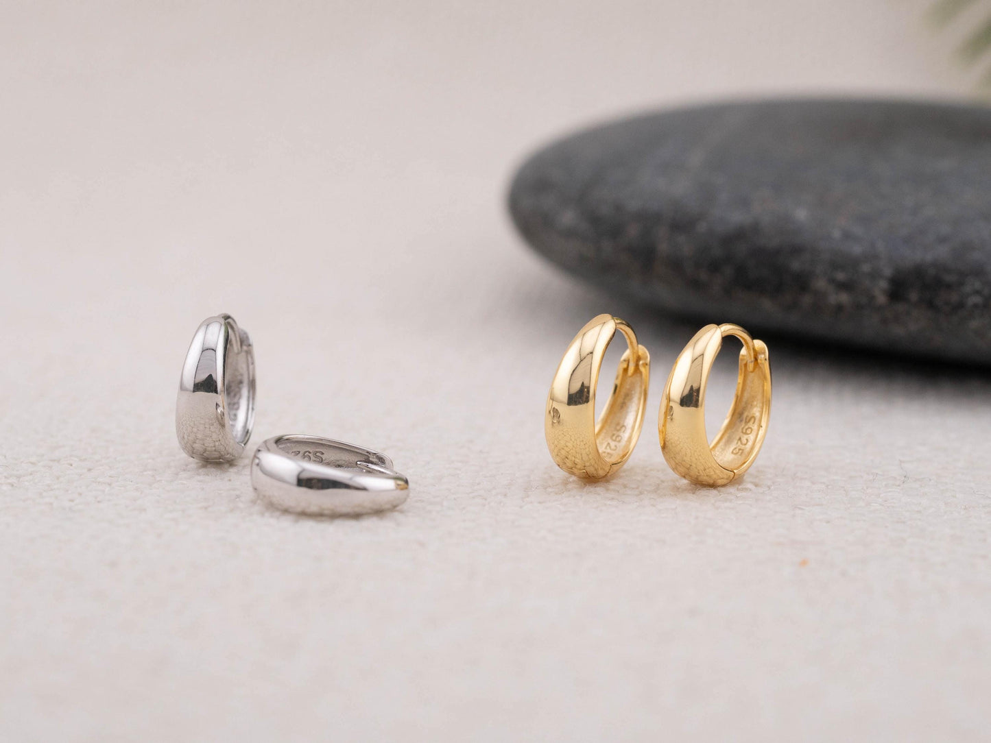 Huggie earrings, small hoop earrings set, tiny hoop earrings, 925 solid sterling silver chunky mini hoops, gold huggie sleeper tapered hoops