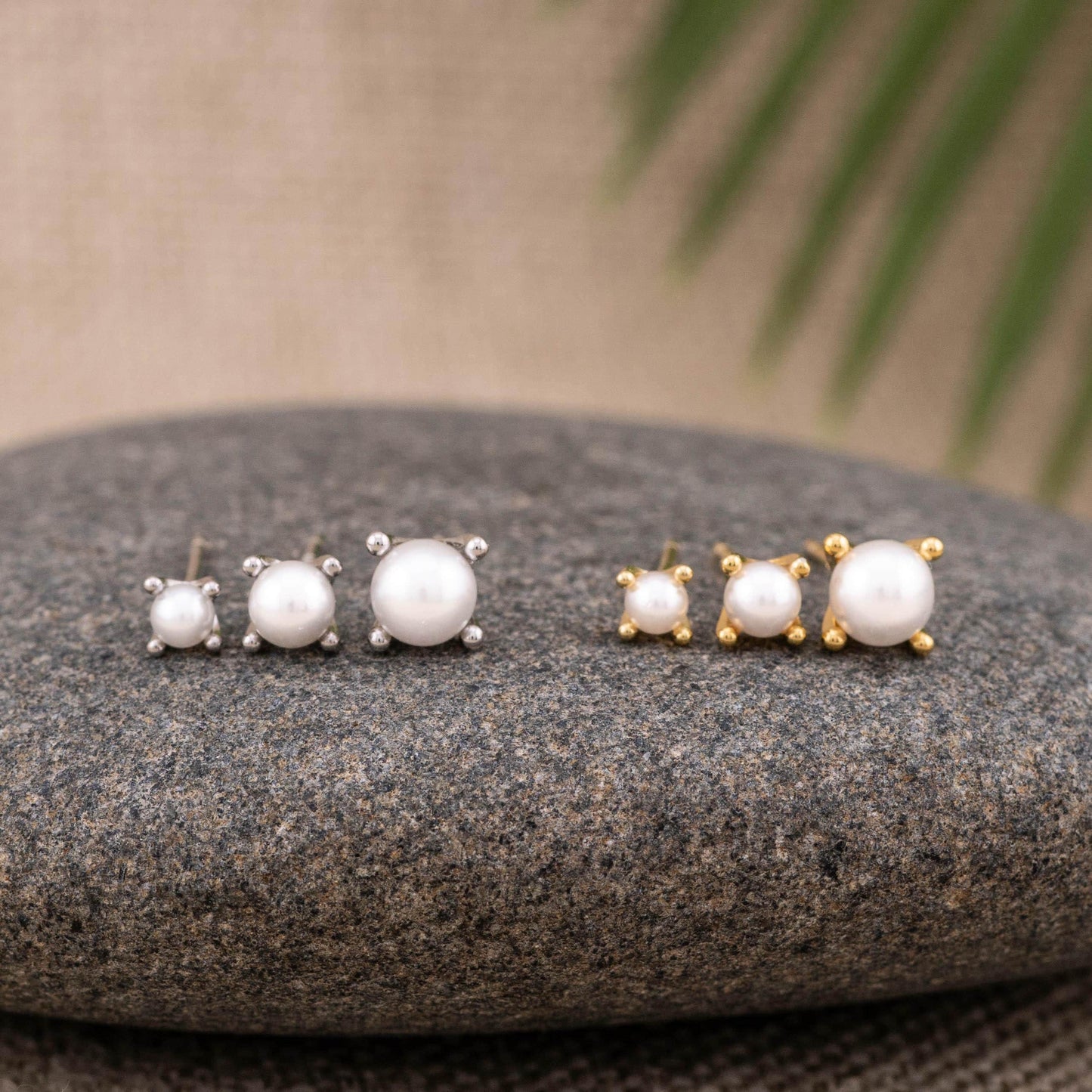 Pearl 20G stud earring gift set